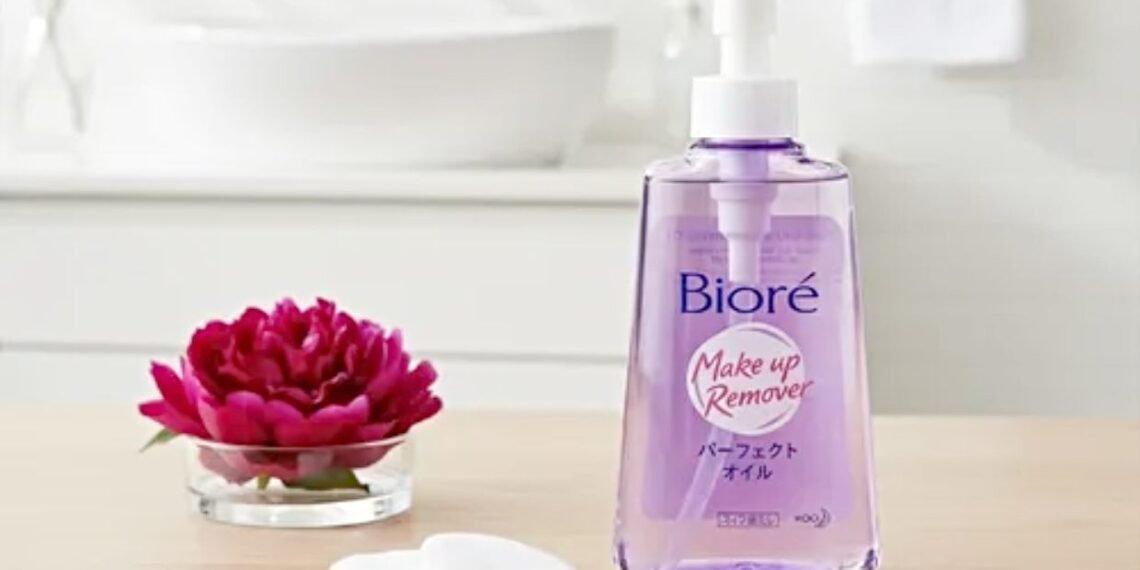 Bioré Make Up Remover Cleansing Oil: resenha completa | Vale a pena comprar? 1 Bioré Make Up Remover Cleansing Oil