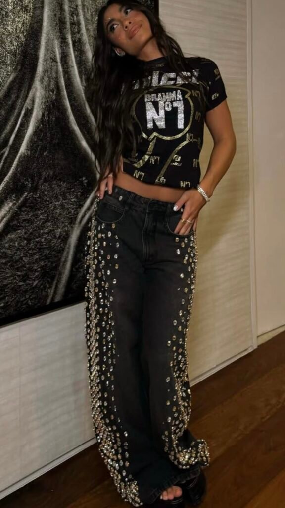 Looks para Festival e Balada: Como Usar Brilho e Personalizar Roupas para o Rock in Rio 8 Looks para Festival e Balada Como Usar Brilho e Personalizar Roupas para o Rock in Rio