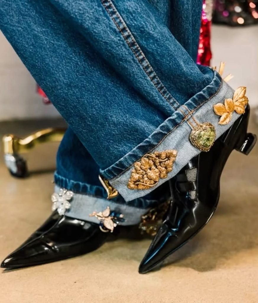 Como Transformar Look Básico com Acessórios